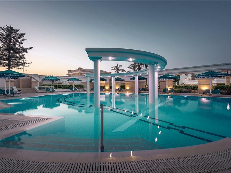 فندق ميتسيس جراند بيتش Rhodes City المظهر الخارجي الصورة The swimming pool at the resort